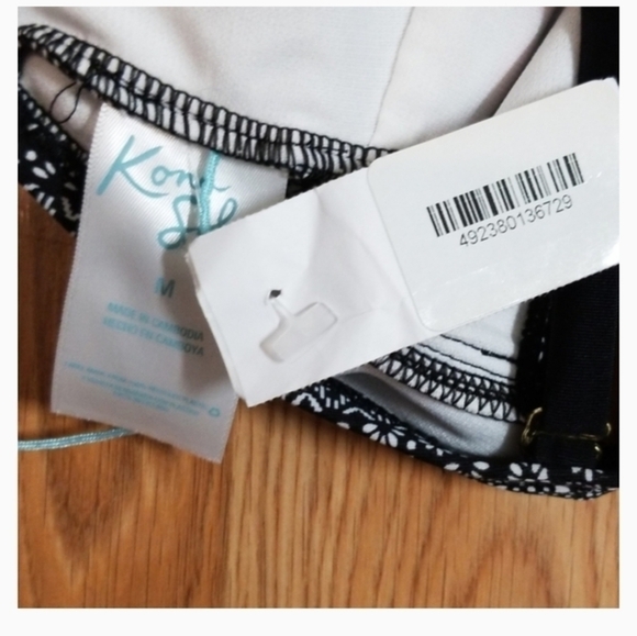 KONA Sol Swimsuit One Piece Black Lace Up Size Medium - Picture 7 of 7